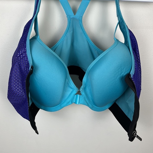 Victoria’s Secret VSX Sport Mesh Sports Bra - Picture 5 of 8